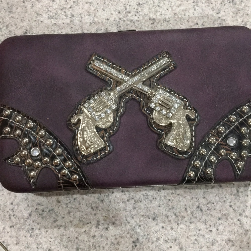 Pistol wallet/ clutch